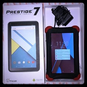 Tablet w/ kids bumber case